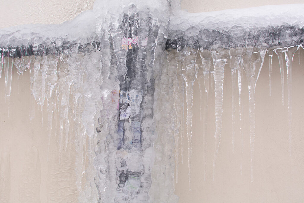 Frozen Pipes? A Homeowner's Guide to Winter Plumbing Repair