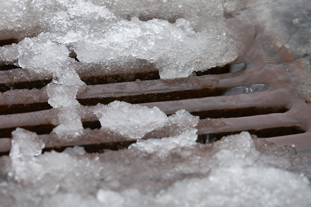 Snowmelt-and-Sediment-Why-Your-Water-Filter-Works-Harder-in-Winter