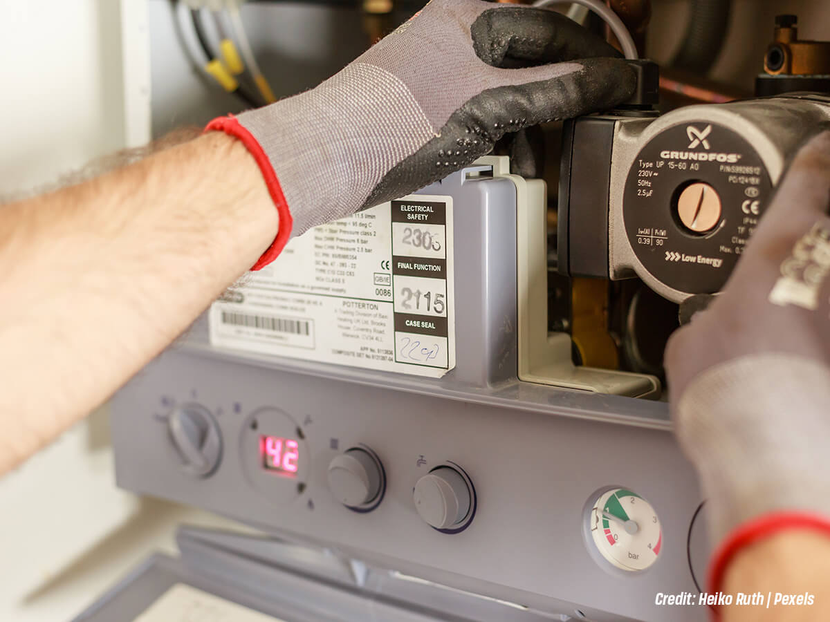 Engage-a-Licensed-Professional-Plumber